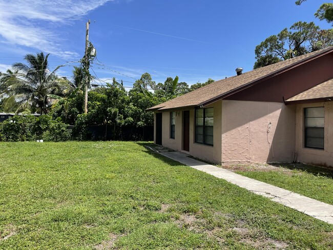 Building Photo - 2592 Ida Way Rental
