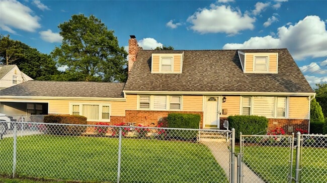 Photo - 318 Arlene Dr House