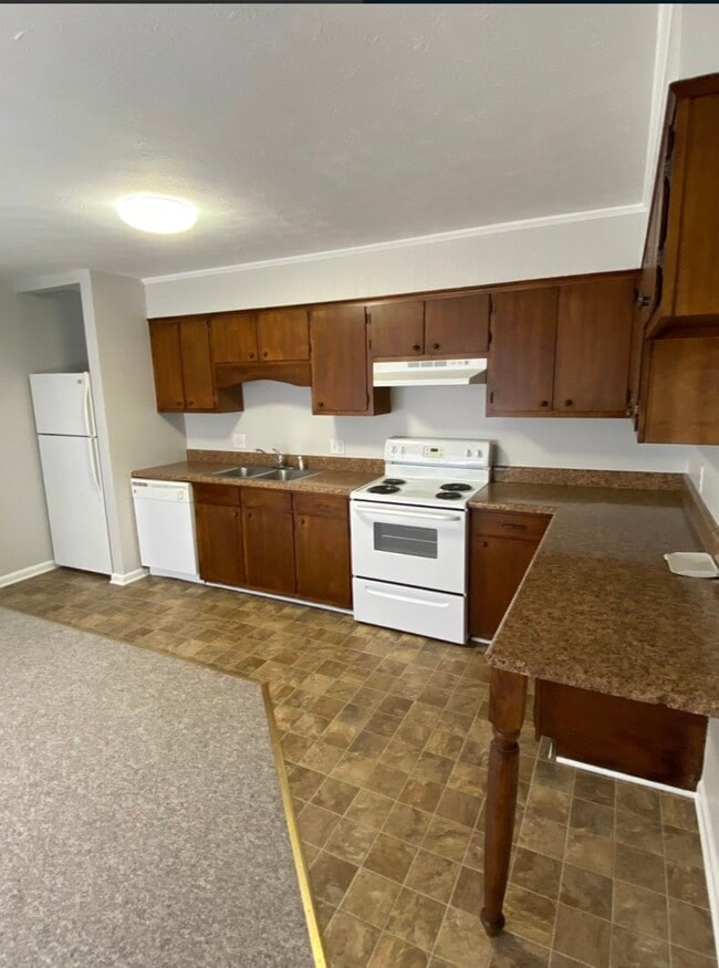 Building Photo - 2407 Bare Street Rental