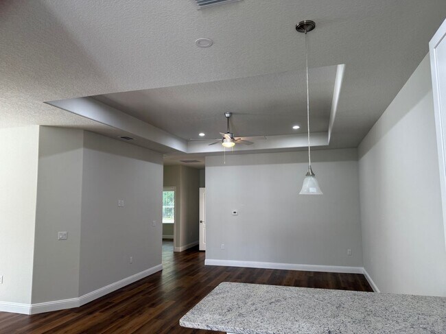 Photo - 9 Ullemay Ct