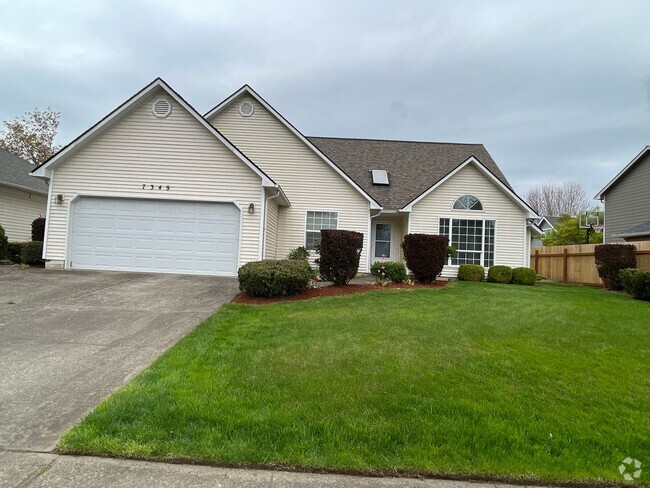 Building Photo - AVAILABLE NOW!! Nice 3 Bed 2 Bathroom Kei... Rental