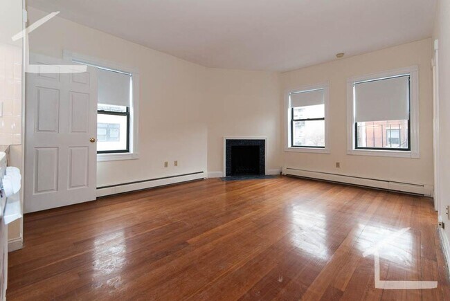 Photo - 9/1 No Fee! Charming, cozy Studio near Longwood/Fenway/Kenmore