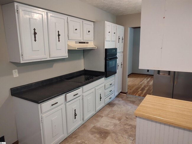 Photo - 109 Triangle Pine Rd