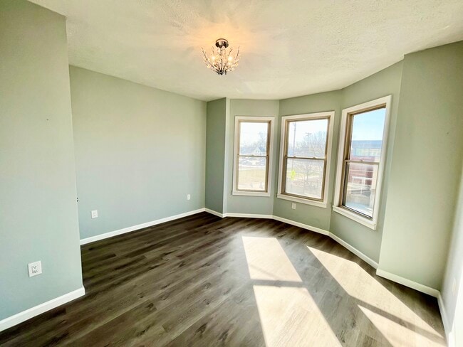 Photo - 4828 Lorain Ave