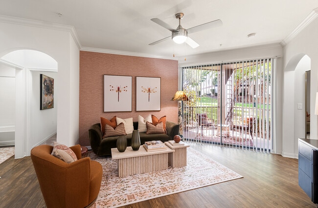 Photo - Cortland MacArthur