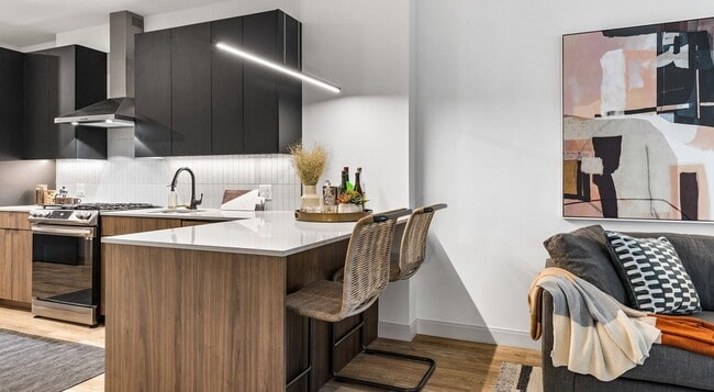 Photo - 515 N St Clair St