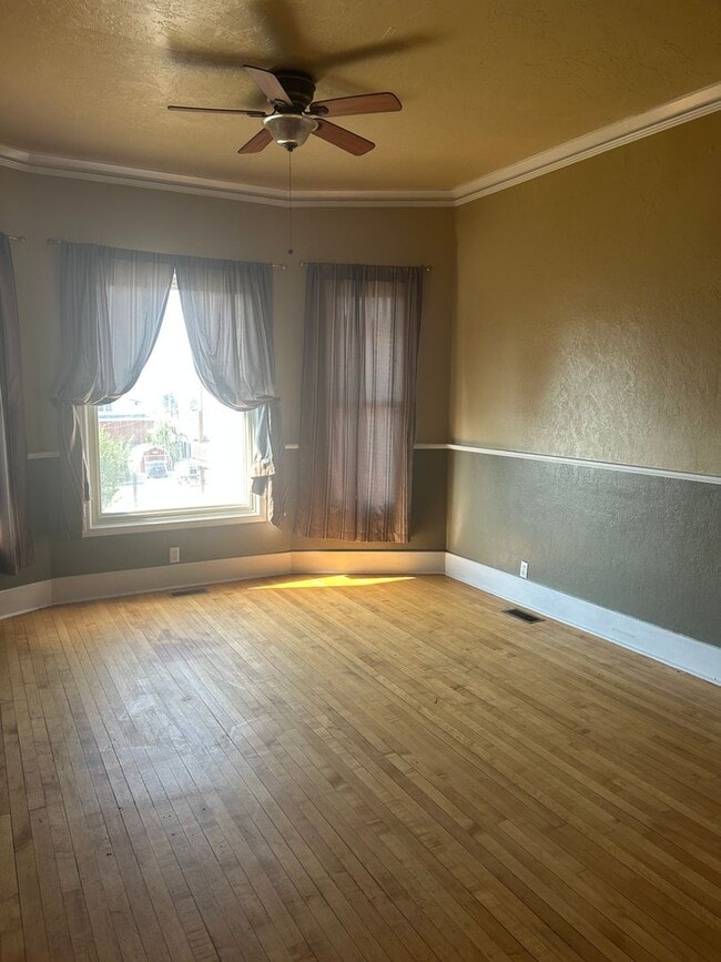 Photo - 1115 W Woolman St