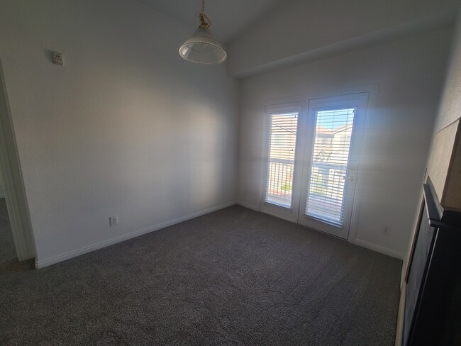 Photo - 4817 Straight Flush Dr