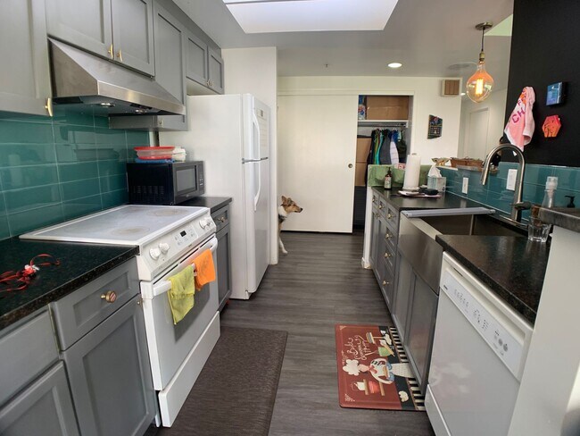 Photo - Park Place Towers Condo - 2 Bedrooms, 2 Ba...