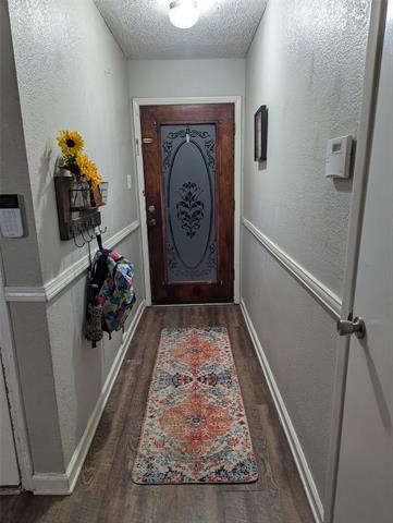 Photo - 422 Thoreau Ln