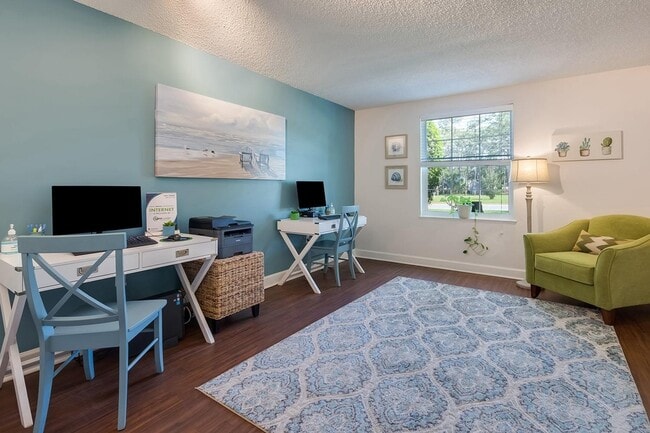 Photo - Jamestown Estates