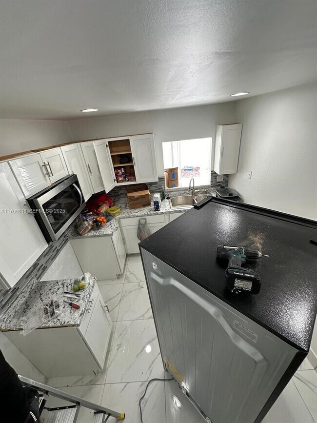 Photo - 700 SW 80th Terrace