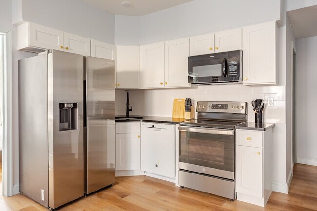 Photo - 1384 Ridge Ave Unidad ID1314954P