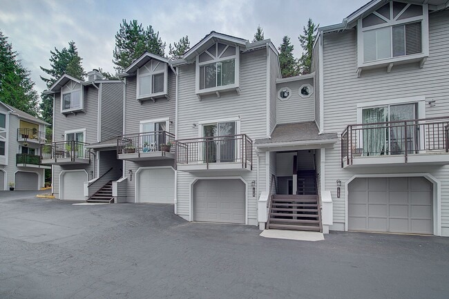 Building Photo - 2bd/2.5ba Woodinville Townhome
