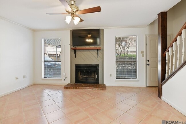 Photo - 956 Ridgepoint Ct