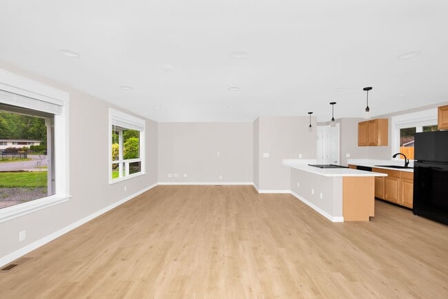 Photo - 3 Bedroom Rambler in Union Hill