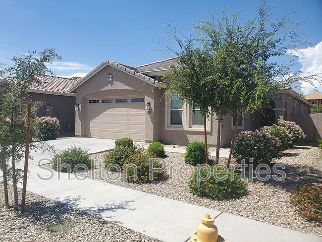 Building Photo - 16562 W Charlotte Dr