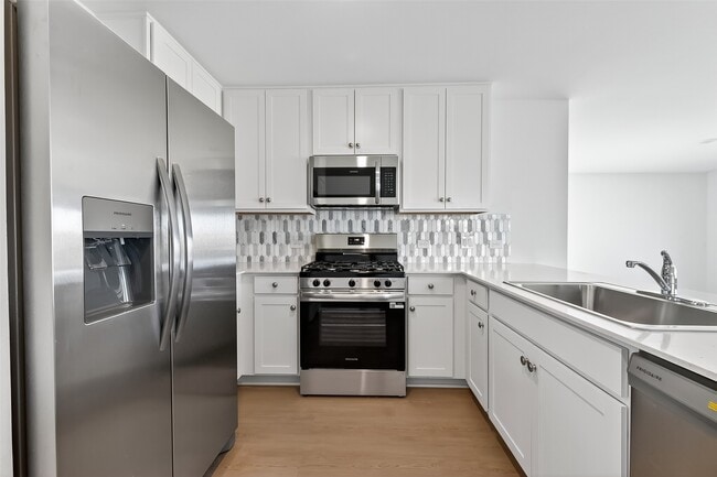 Photo - 3036 Majestic Sunrise Dr