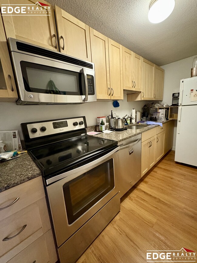 Photo - 94 Beacon St Unit 66