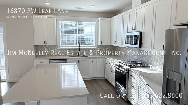 Photo - 16870 SW Leaf Ln