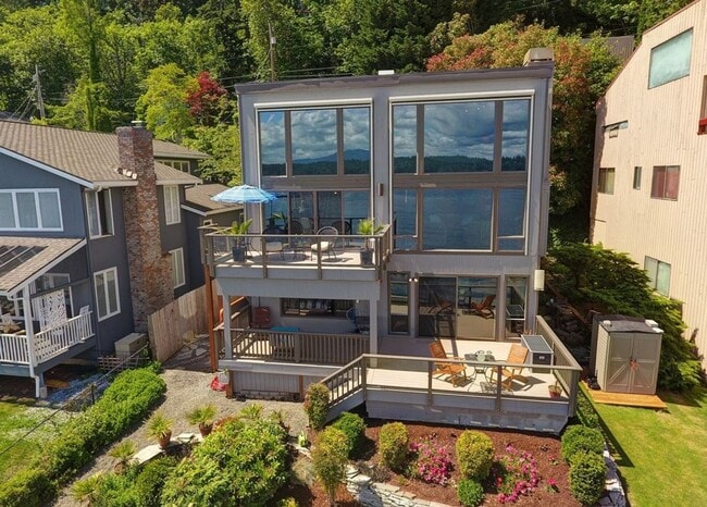 Photo - 1120 West Lake Sammamish Pkwy NE Unit AB