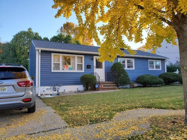 Photo - 1716 Central Ave