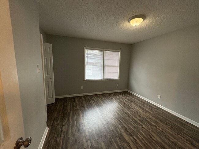 Photo - 131 Wall St Unit 103