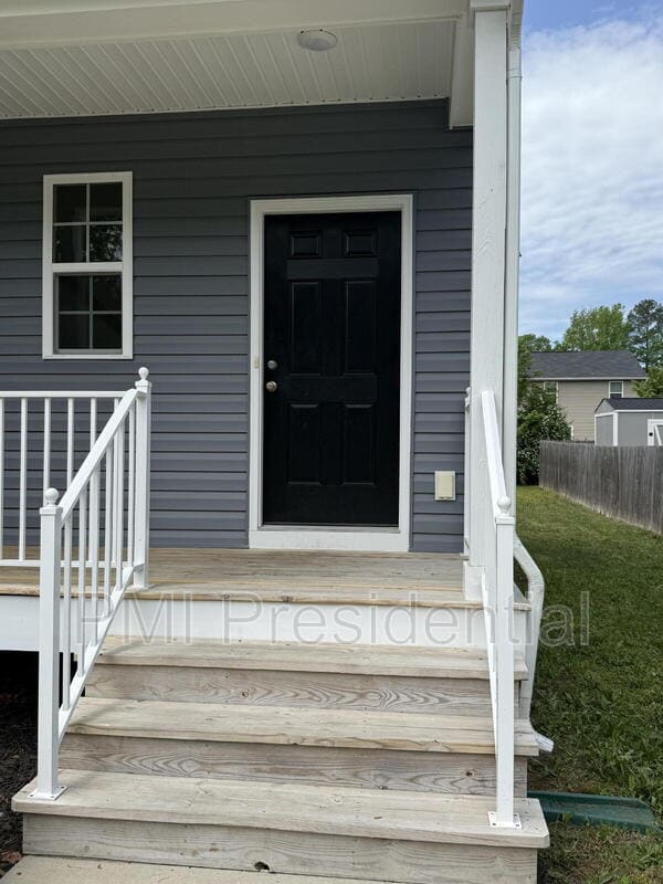 Photo - 5612 Moss Side Ave