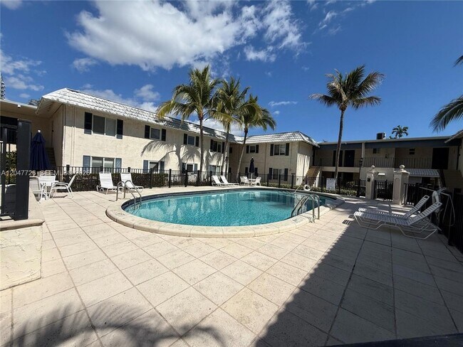 8607 SW 68th Ct Unit 24