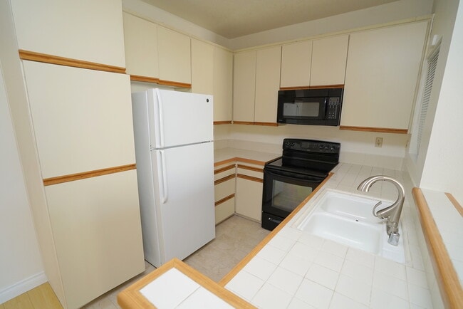 Photo - COMING SOON! New Horizon 1 Bedroom Rental Condo in Saugus!