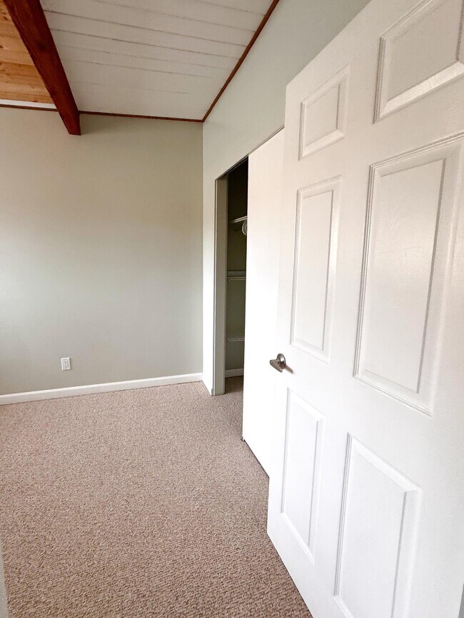 Photo - 21521 73rd Pl W Unit 11