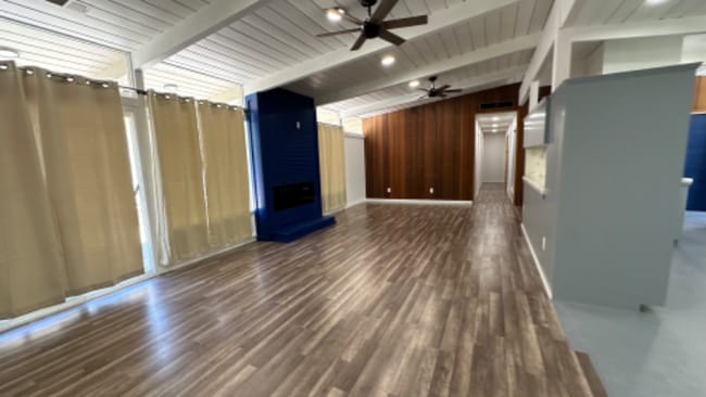 Photo - 1036 W Alamos Ave