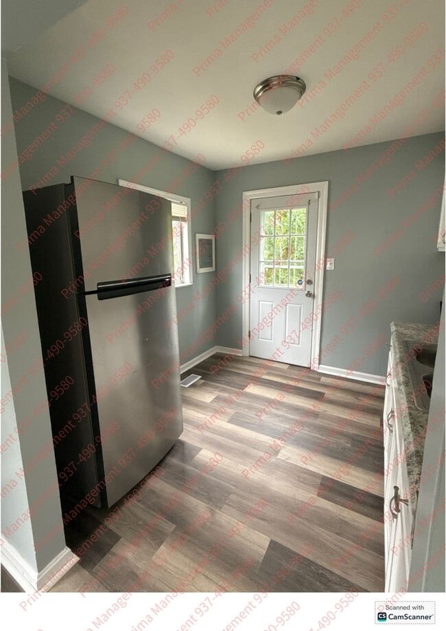 Photo - Updated 2 bedroom, 1 bath home for rent!