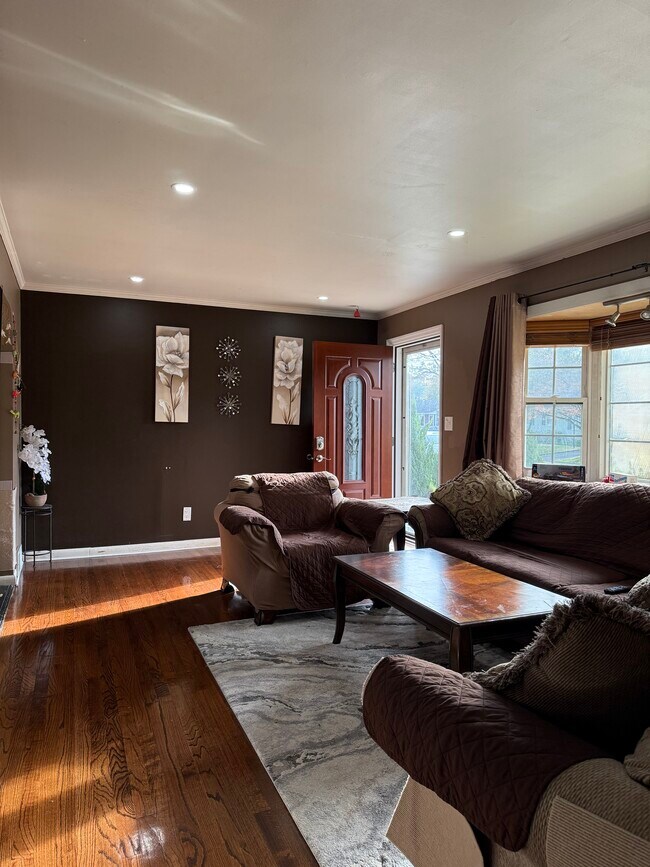 Photo - 101 Morril Dr