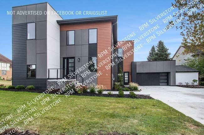 Photo - 6480 John R Rd