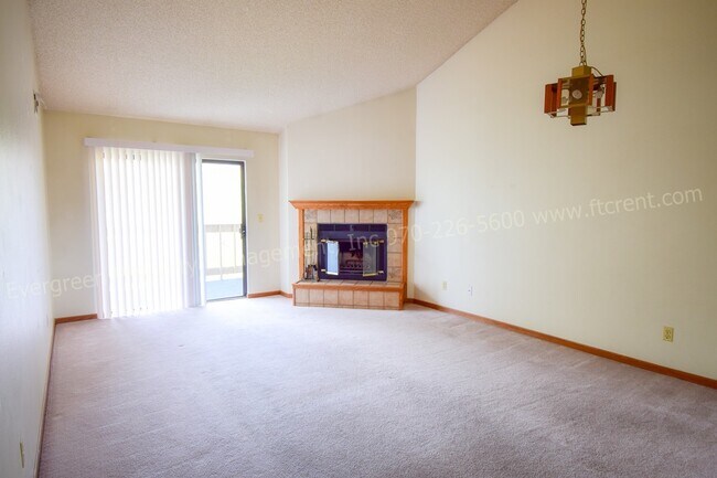 Photo - 2960 W Stuart St