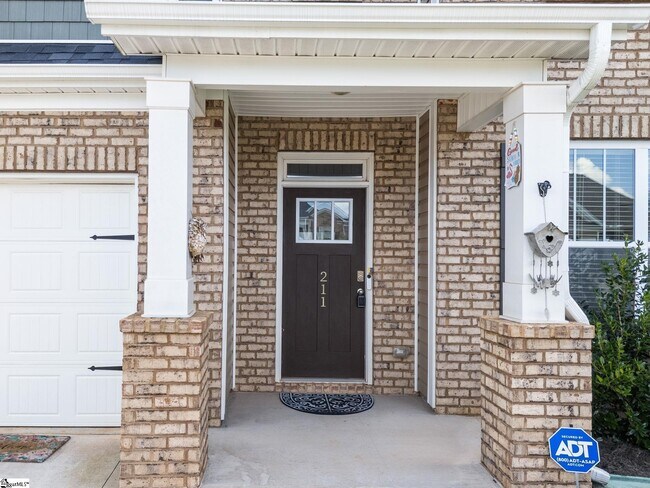 211 Pollyanna Dr