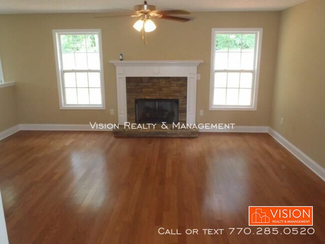 Photo - 413 Charleston Pl