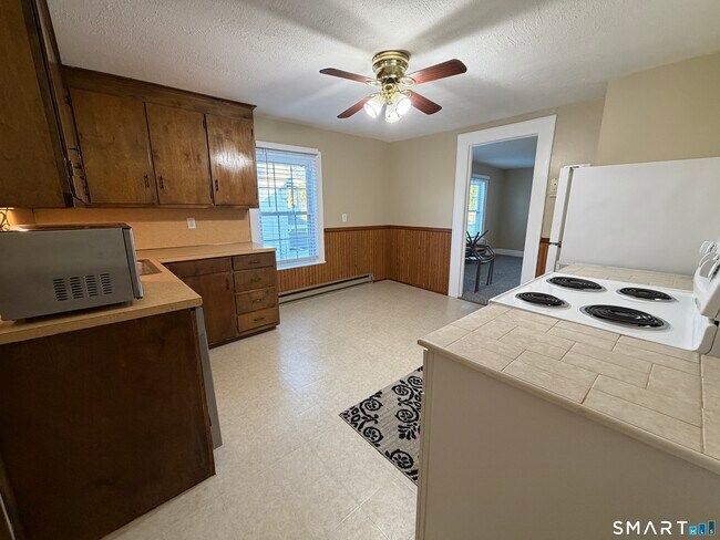 Photo - 38 Twining St