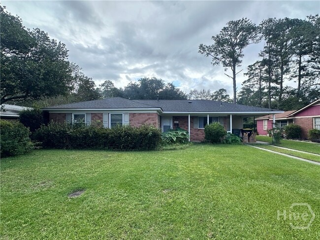 Building Photo - 2325 Walz Dr