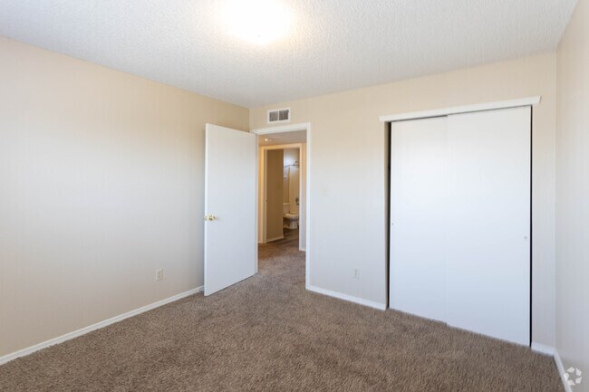 2BR 1BA - Saul Kleinfeld