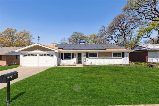 Building Photo - 724 Edgehill Dr