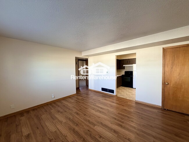 Photo - 303 S Madison St