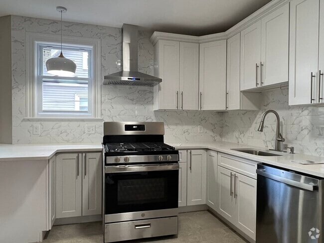 Building Photo - 39 Rawson Rd Unit 3 Rental