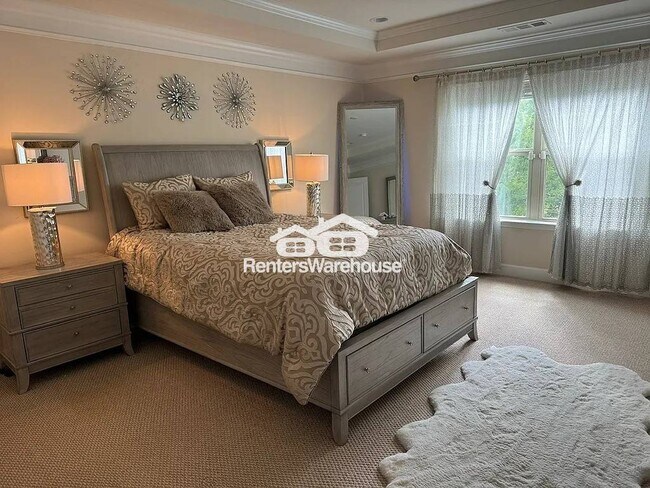 Photo - 1025 Applegate Dr