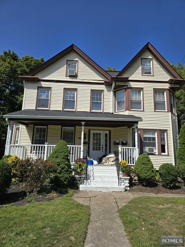 542 Doremus Ave  