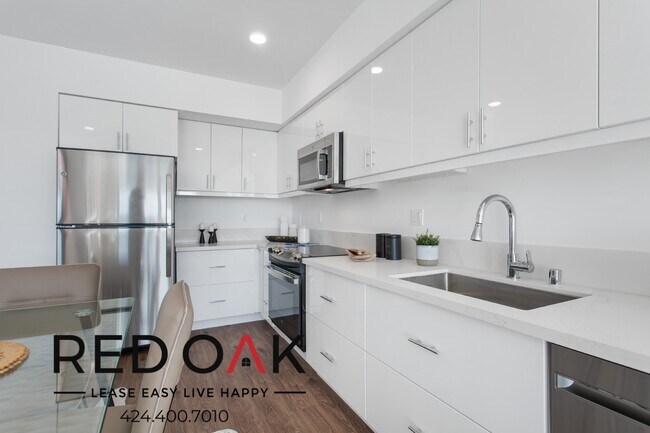 Photo - 1011-1013 Everett St Unit B-307