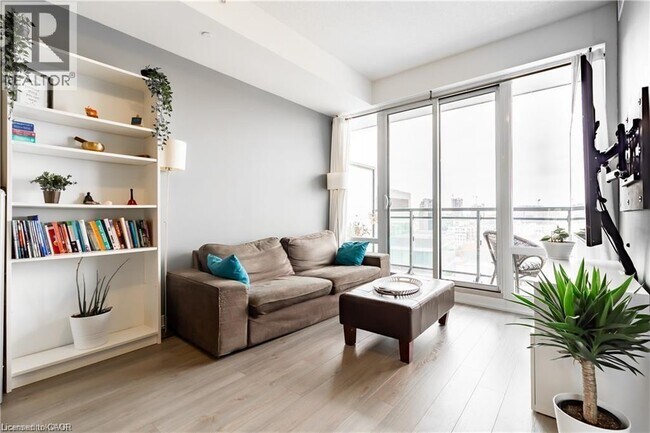 Photo - 85 Duke St W Unit 1201