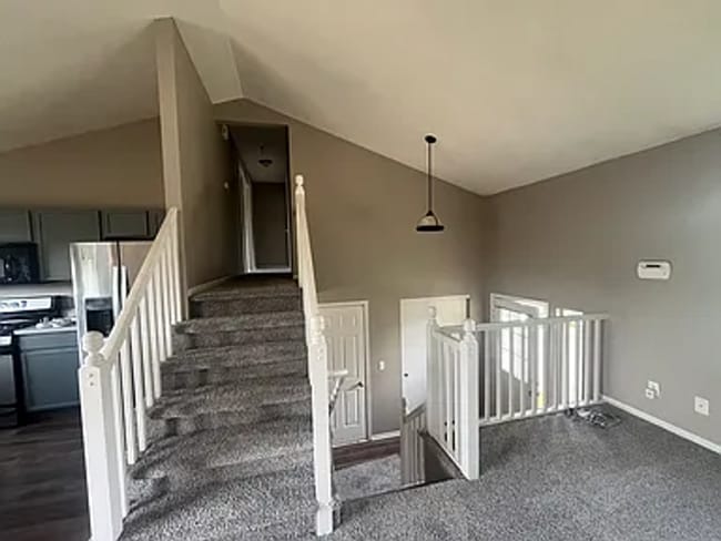 Photo - 17737 Olive St