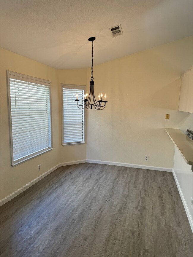 NICE SINGLE STORY HOME IN ROSEVILLE House Rental in Roseville, CA